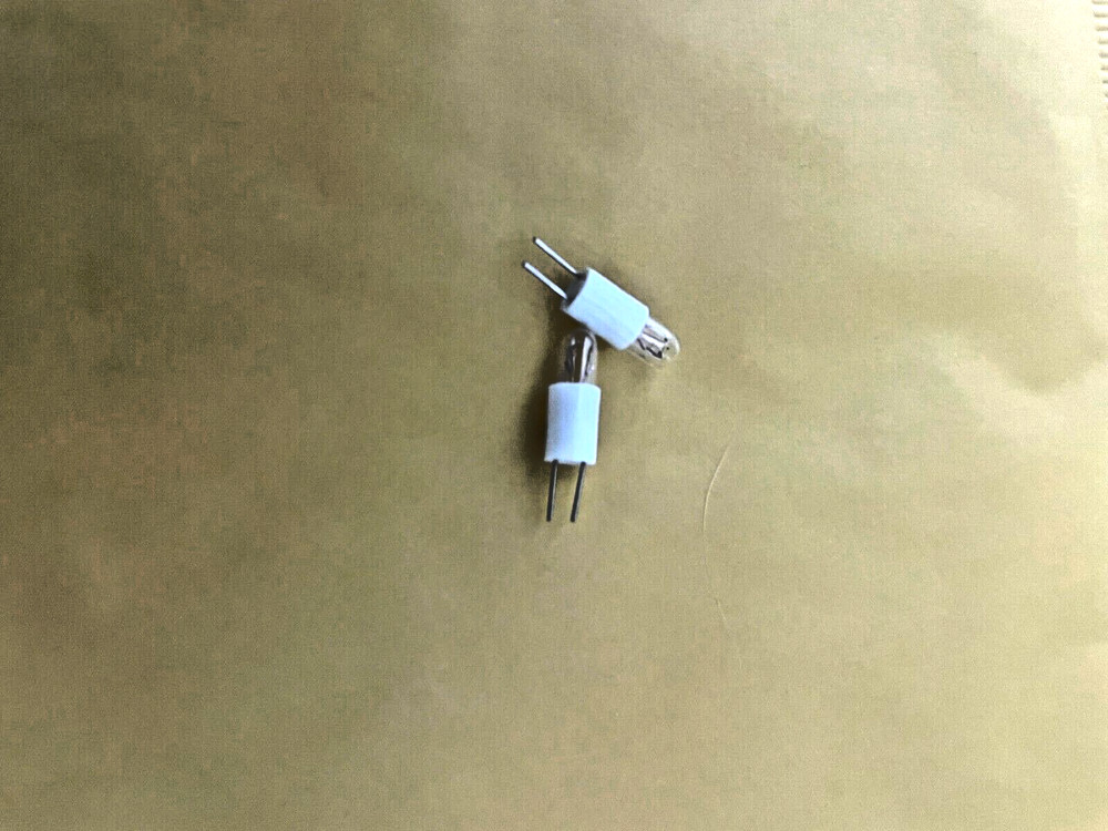 Vintage  Marantz 16 amplifier front lamps .