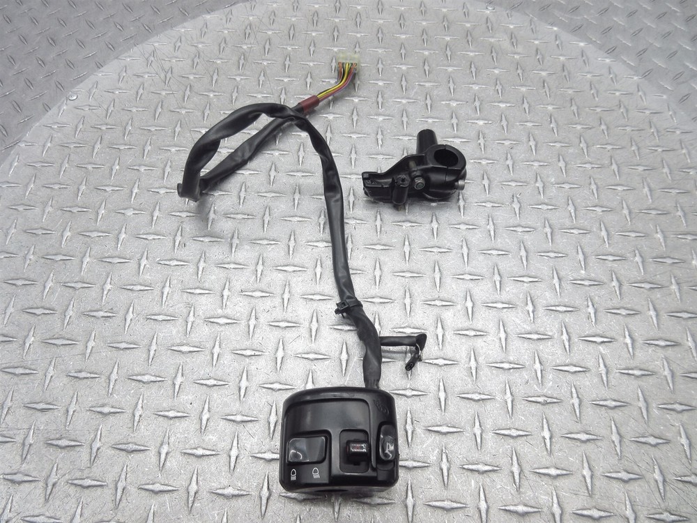 2016 16-19 Indian Scout Left Switch Handlebar Clutch Control Perch