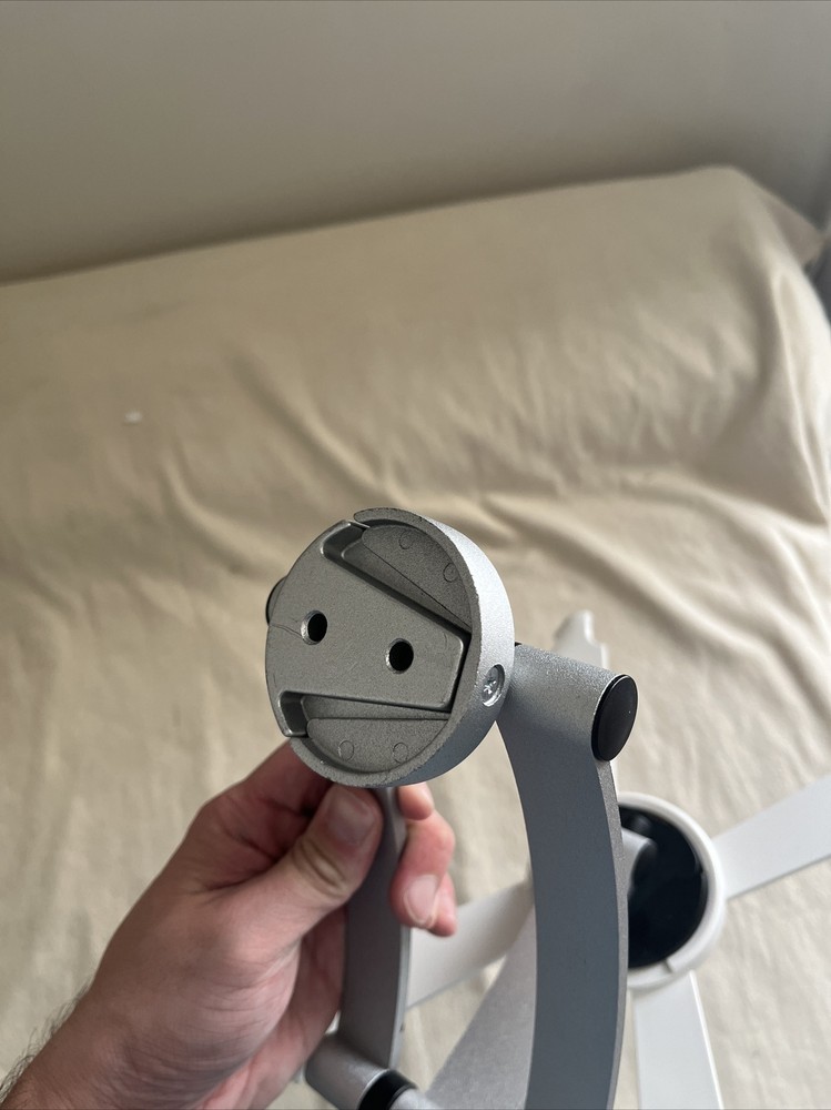 Universal? Tablet Wall Mount Tech Swivel Arm READ