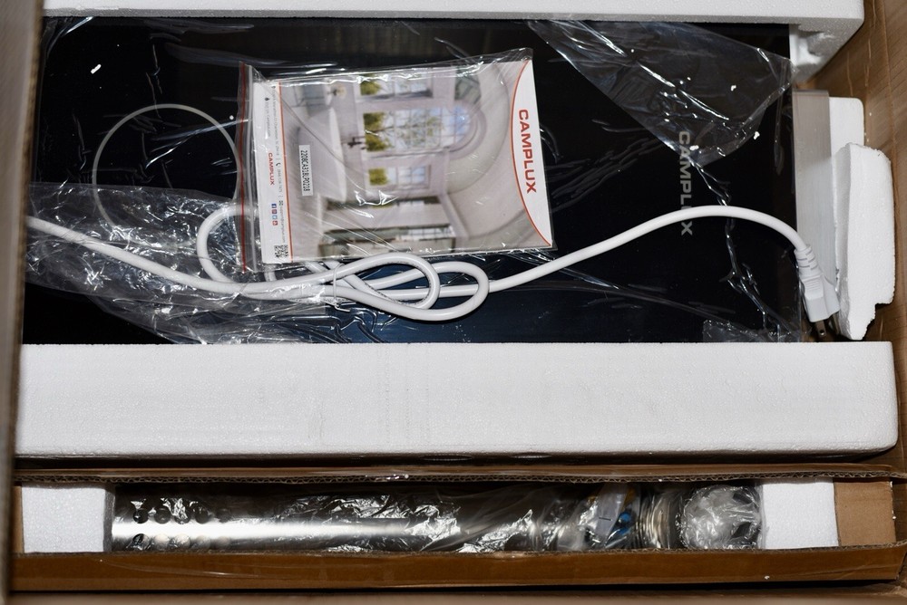 CAMPLUX CA318 3.18 GPM Indoor Tankless Water Heater - Black