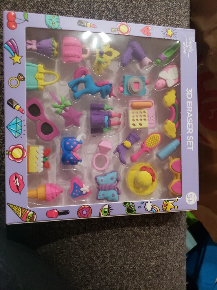 25pc 3D Toy Eraser Set – Accessories!