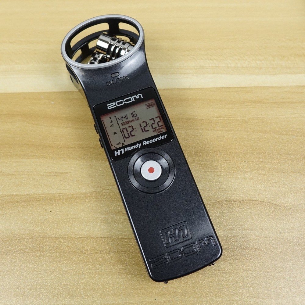 Zoom Handy Recorder H1 Portable With Accessory Pack and Memory Tested