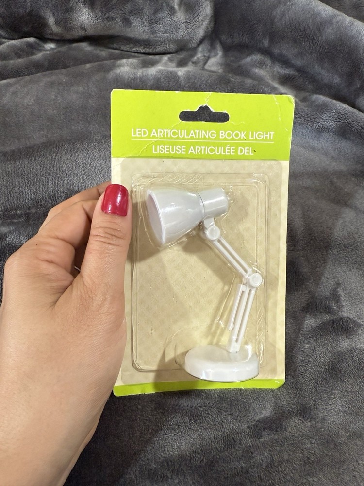 Greenbrier International LED Adjustable Clip-On Book Light White Battery Powered