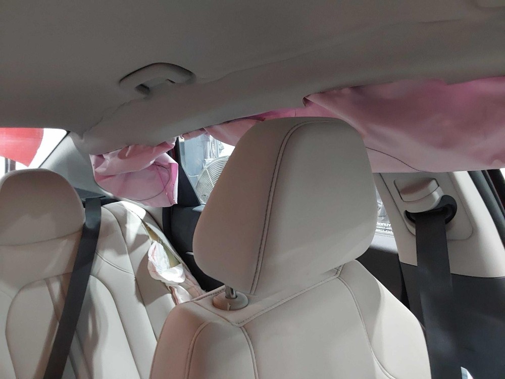 Used Headrest fits: 2023 Hyundai Sonata  Grade A