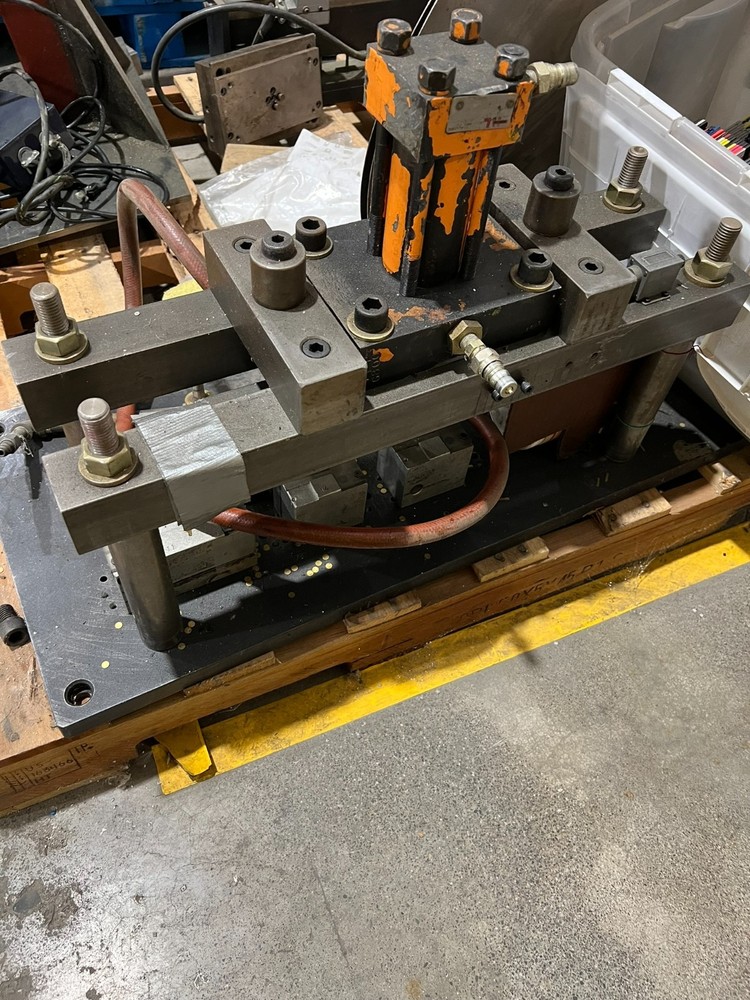 Custom Hydraulic Punch Press & Power Unit