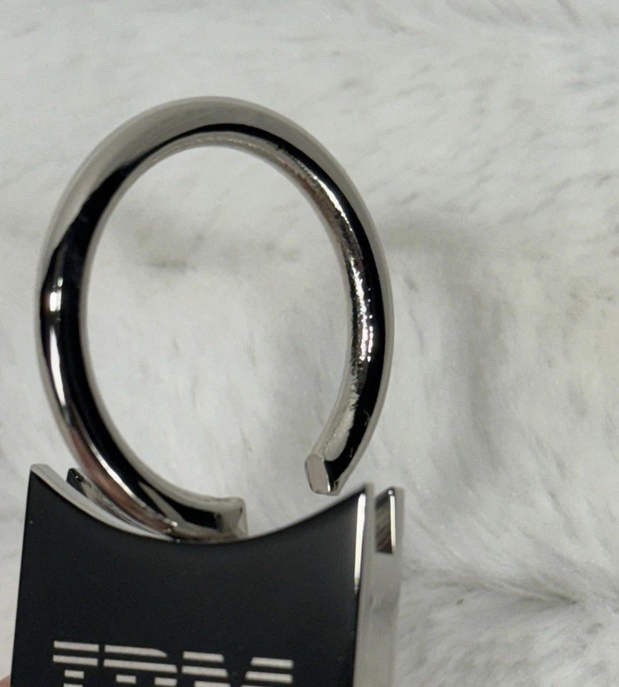 RARE Vintage IBM / NETFINITY Keychain Lock NOS