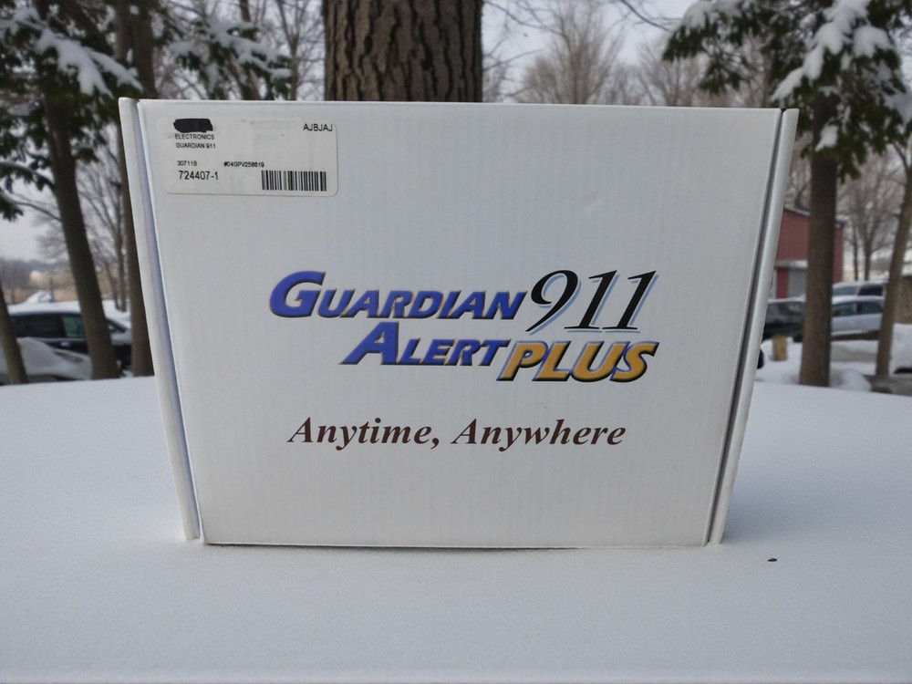 LogicMark Guardian Alert 911 Plus Emergency Response System