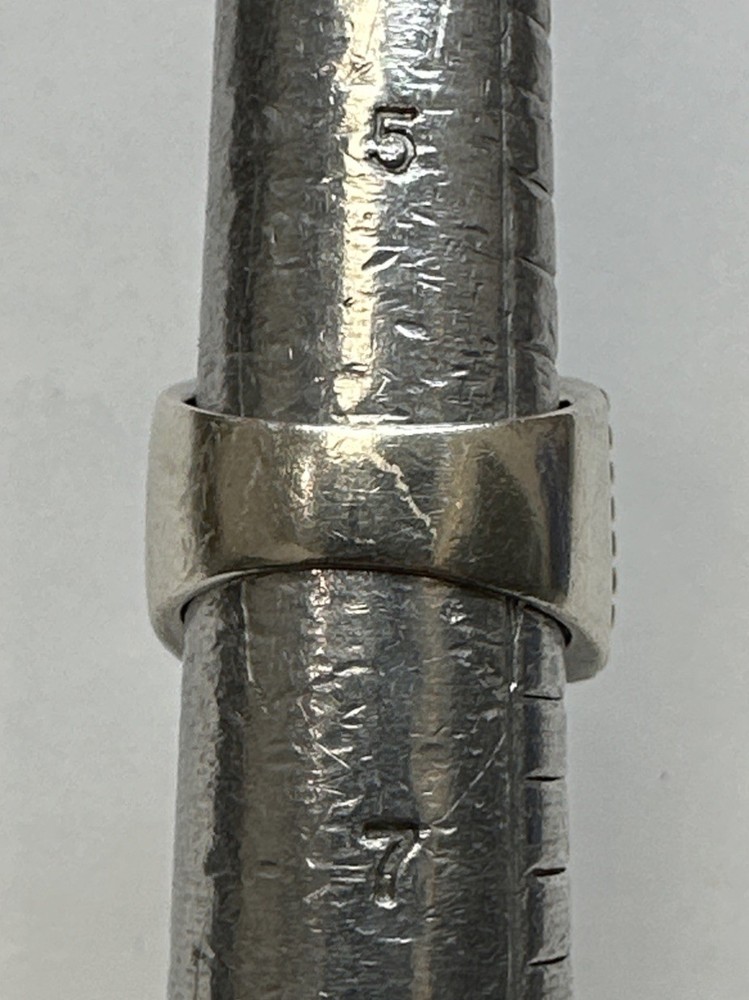 Elegant 925 Sterling Silver Square Black Stone Ring