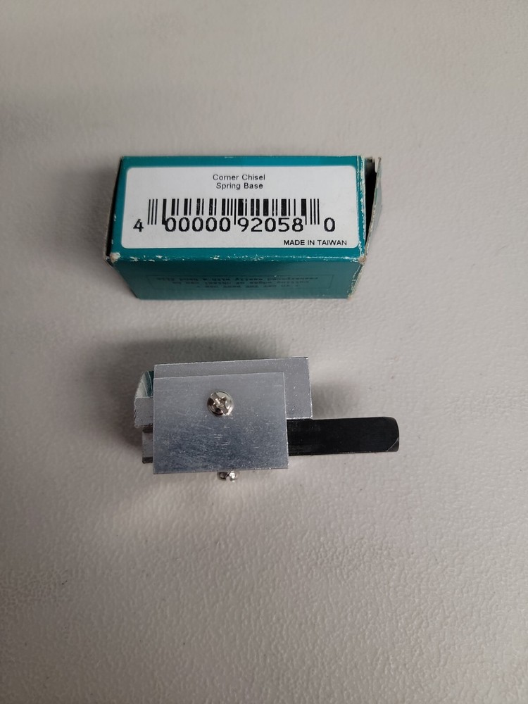 CORNER CHISEL Spring base Chisel