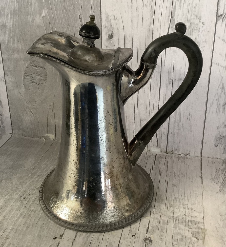 Waler & Hall Silver plate Water Jug With Bakelite Handle