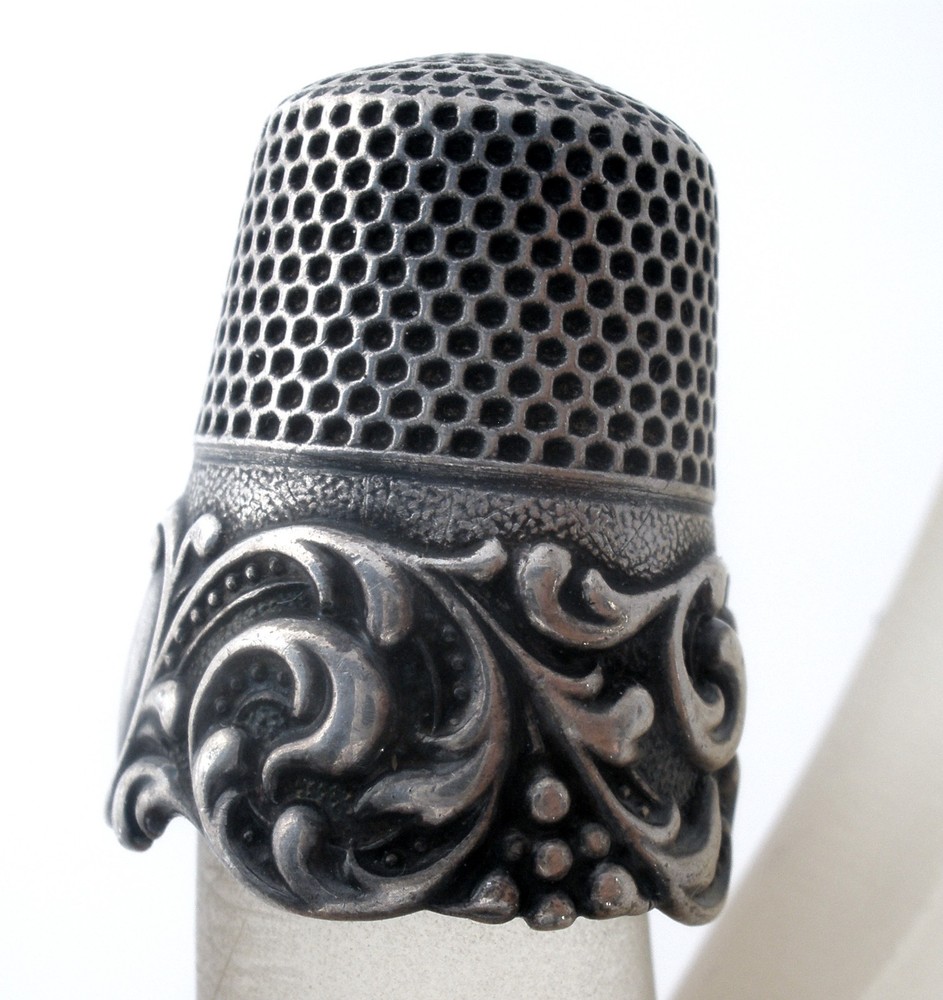 Antique Sterling Silver Thimble Signed OT Repoussé Scrollwork 6.61 Grams