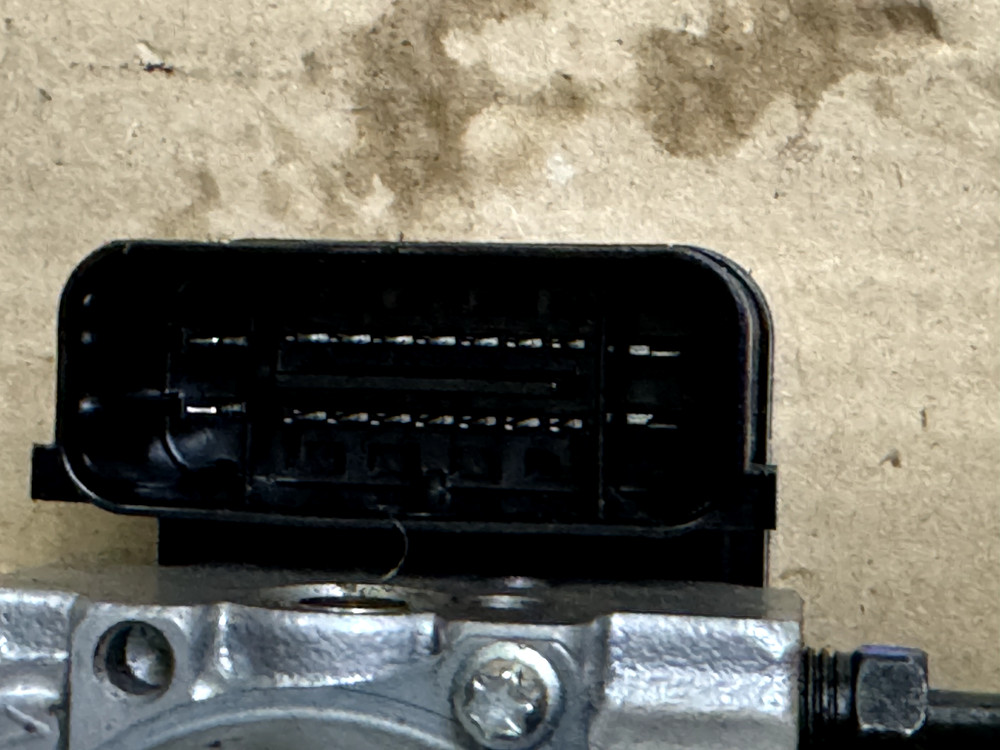 HONDA CBR1000RR SC77 2017 2018 2019 ABS PUMP MODULATOR