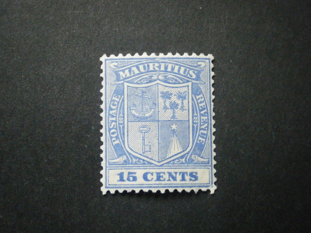 Mauritius 1921 15c blue SG219 LMM