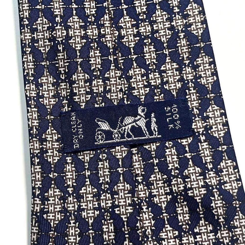 Hermes H pattern tie rabbit all-over pattern luxury men's accessory used