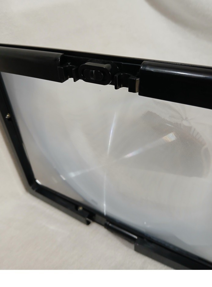 LED Page Magnifier Hands Free Foldable Stand Lights Battery Powered USED