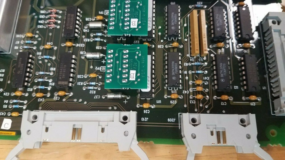 (N) Marquette / Board Ref: 800630-001 (B977)