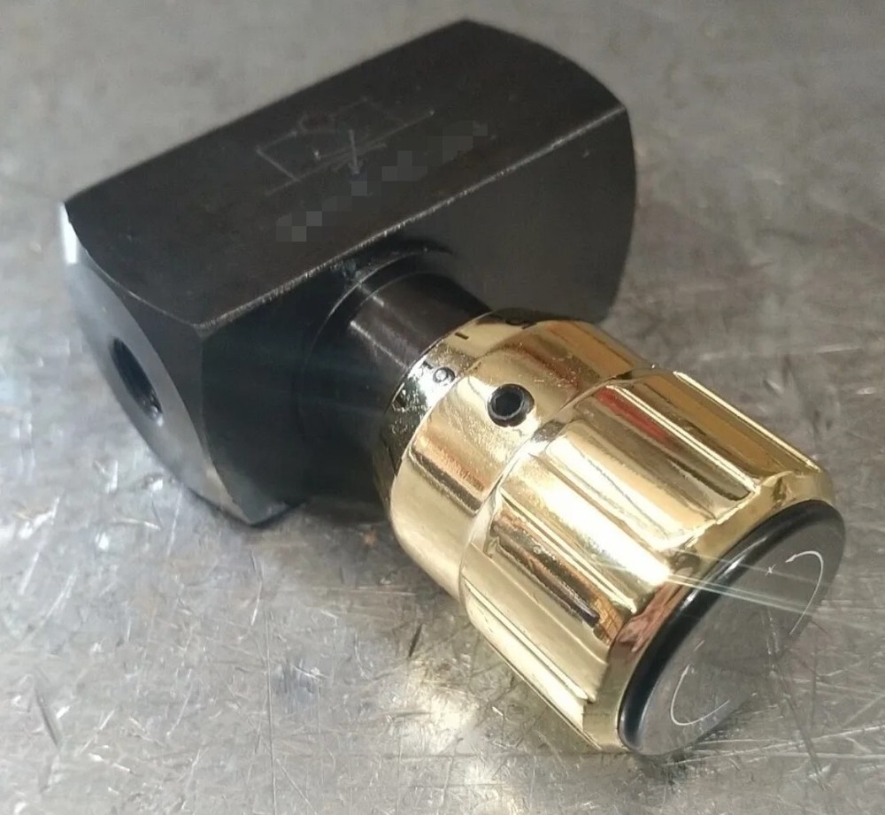 FC-G1 1/4 - Hydraulic Flow Control Valve with Reverse Flow Check 1 1/4"