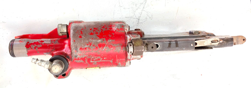 Chicago Pneumatic CP-0351 Compression Rivet Squeezer