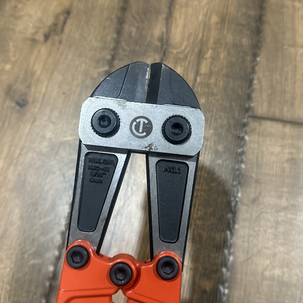 Crescent CT24HLC 24 In. High Leverage Compound Bolt Cutter - Quantity 1