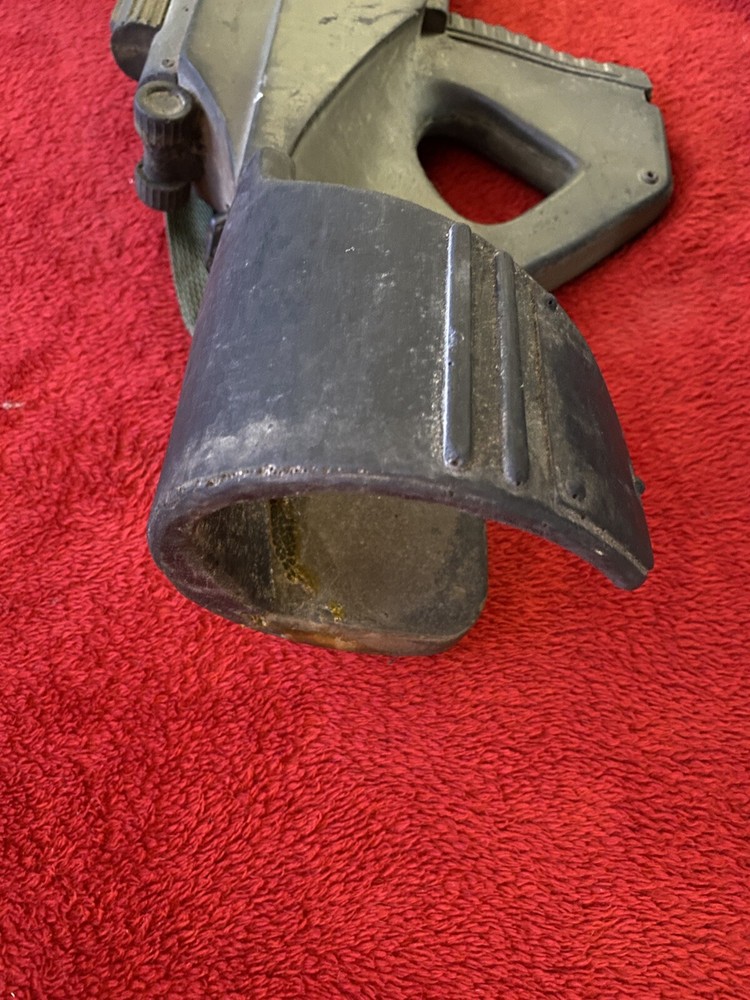 Space: Above And Beyond Screen Used Rifle Prop SAaB