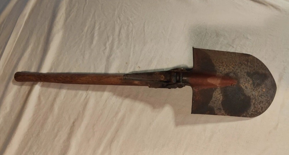 WW2 Japanese Shovel
