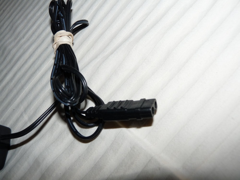 DU28030020C AC Adapter 3v 200ma Clio Designs