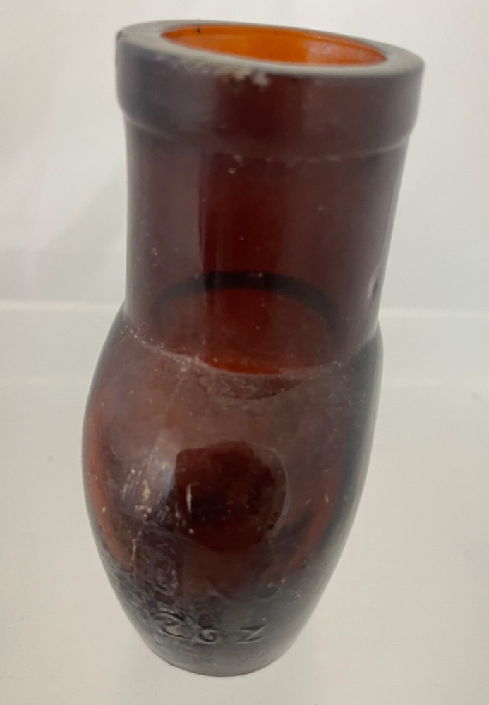 Small Collection x 4 Antique Bottles Oxo Various Sizes