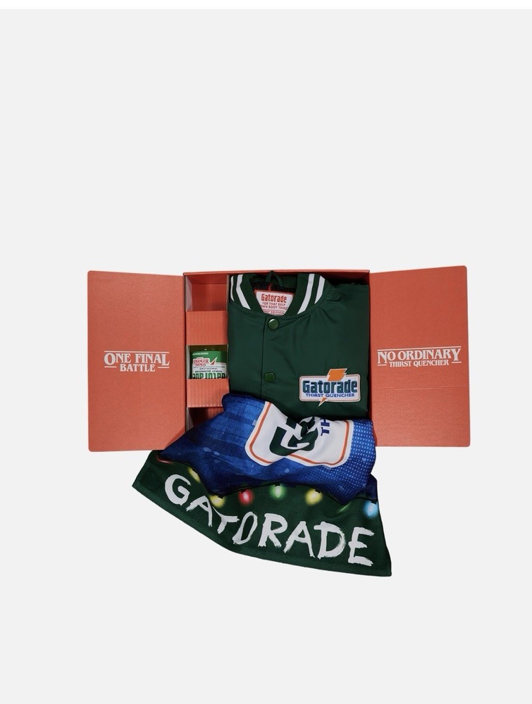 Gatorade x Stranger Things Upside Down Capsule Size M IN HAND