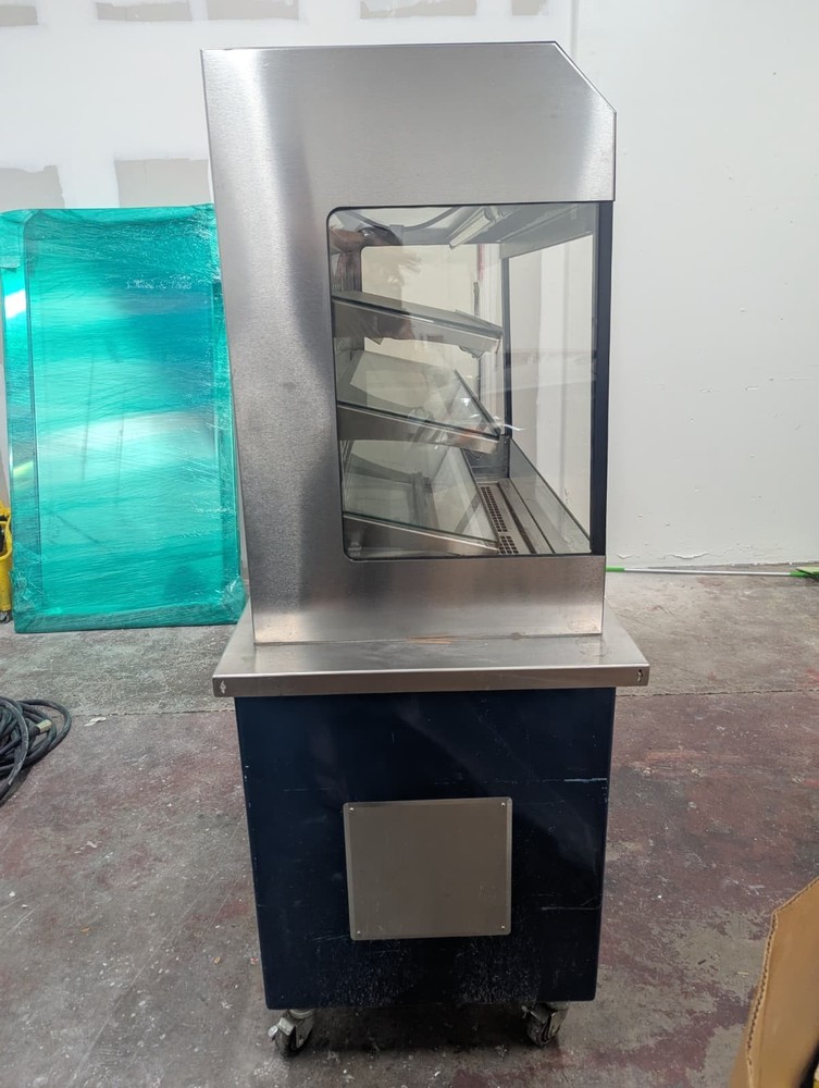 Assorted Restaurant Equipment