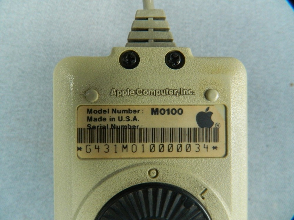 Apple Macintosh 128K M0001 Computer System with RAM/SCSI Board