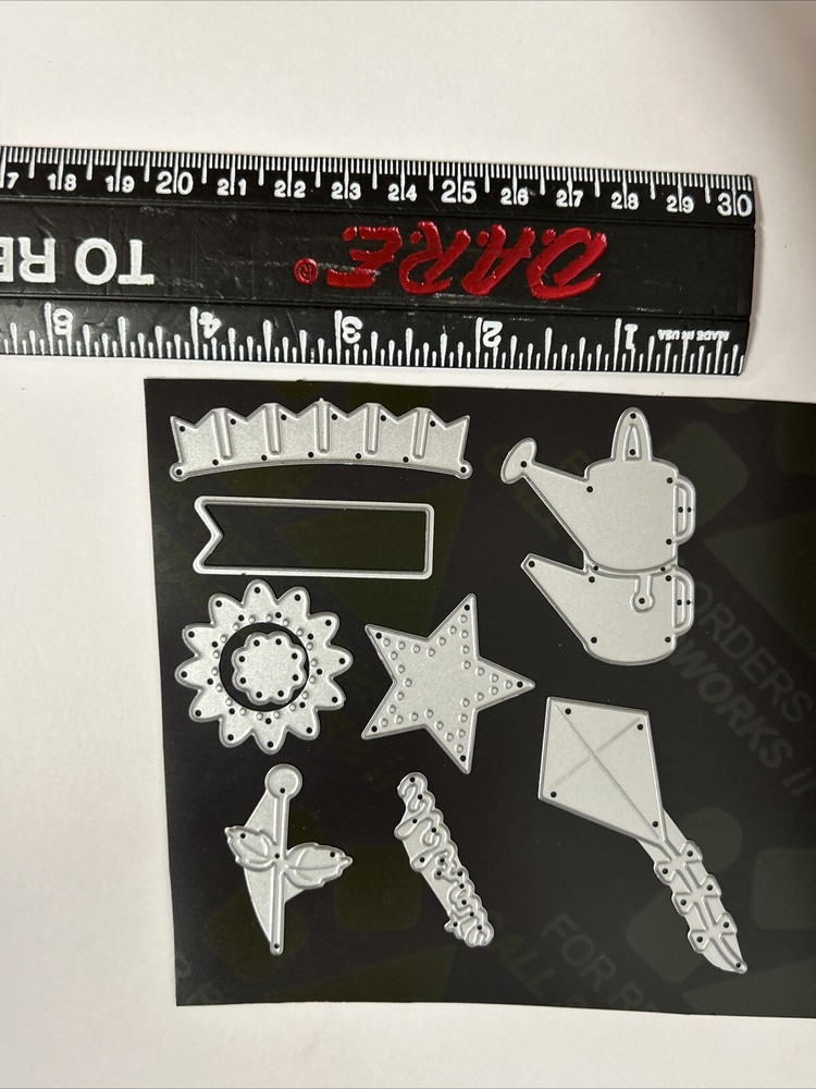 Lori Whitlock Thinlits 9 Dies Summer Embellishments Kite Sun 663189