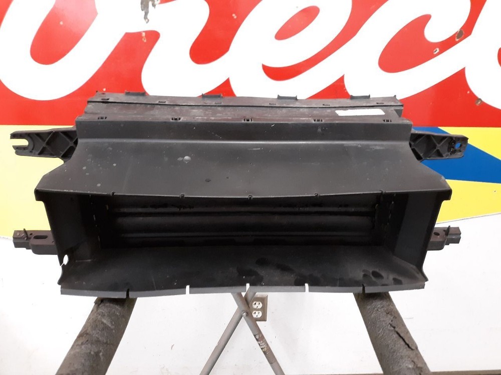 18-20 F150 FRONT LOWER Air Shutter