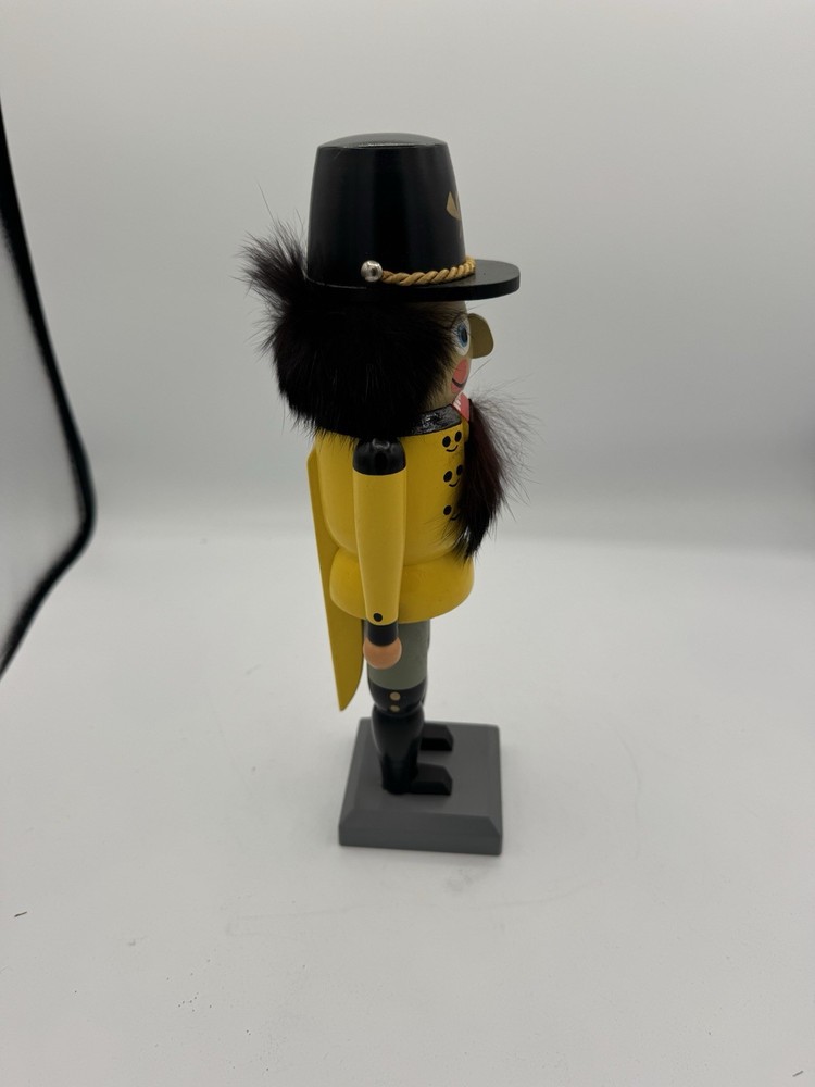 Ctg Original German Demcratic Republic Nutcracker 9.5 Tall