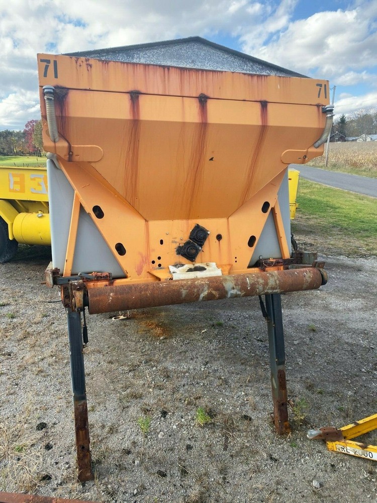 Epoke SH3500 Sirius ATS Salt Spreader