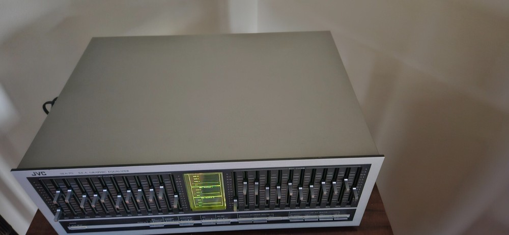 JVC SEA-70 graphic equalizer