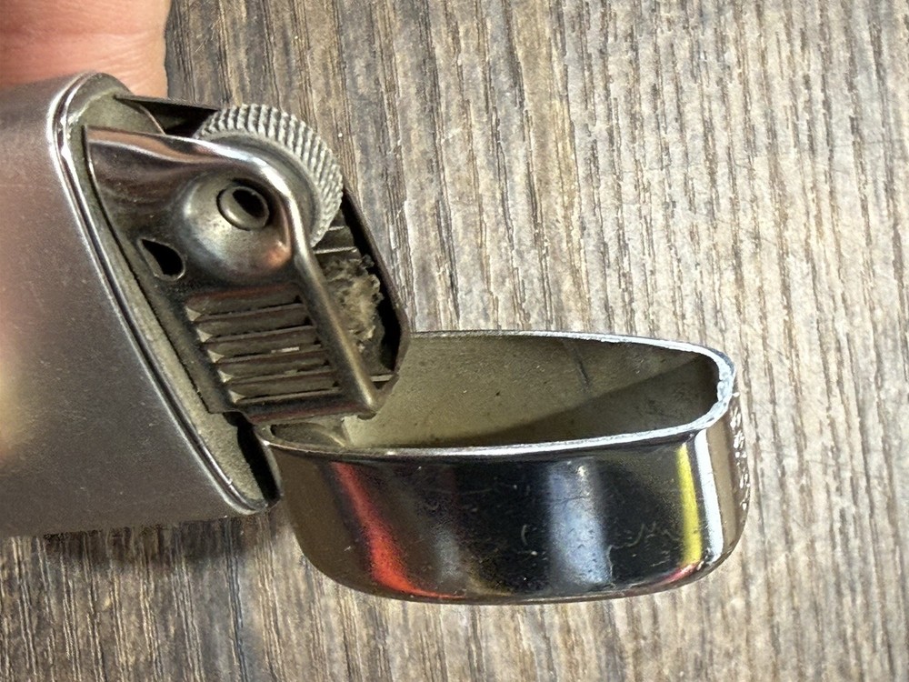 Overhauled Vintage Ronson Typhoon Lighter / Working