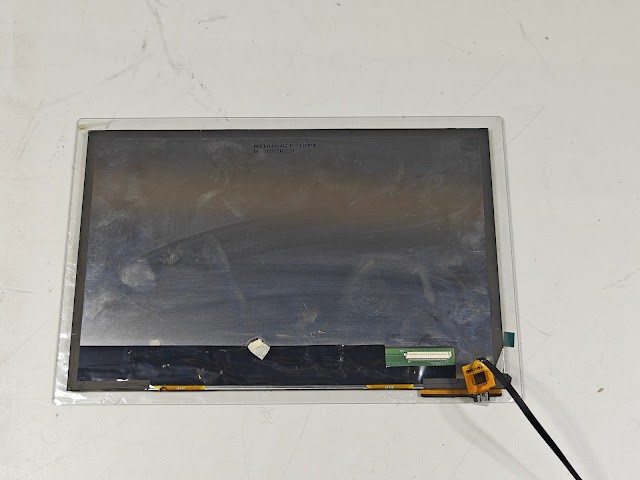 M11010AIT-1CP1 Component - Untested, Signs of Use