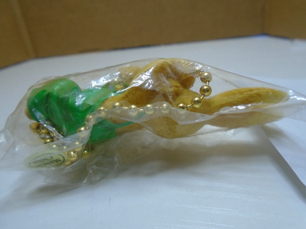 RESIN 3.25" EASTER BUNNY CEILING FAN LIGHT PULL CHAIN NEW (MF49)