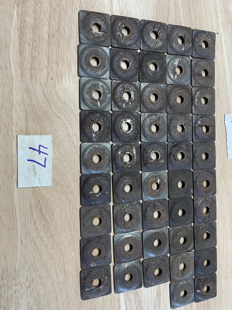Used snowmobile Studs 2 Sizes And Mixed Washers