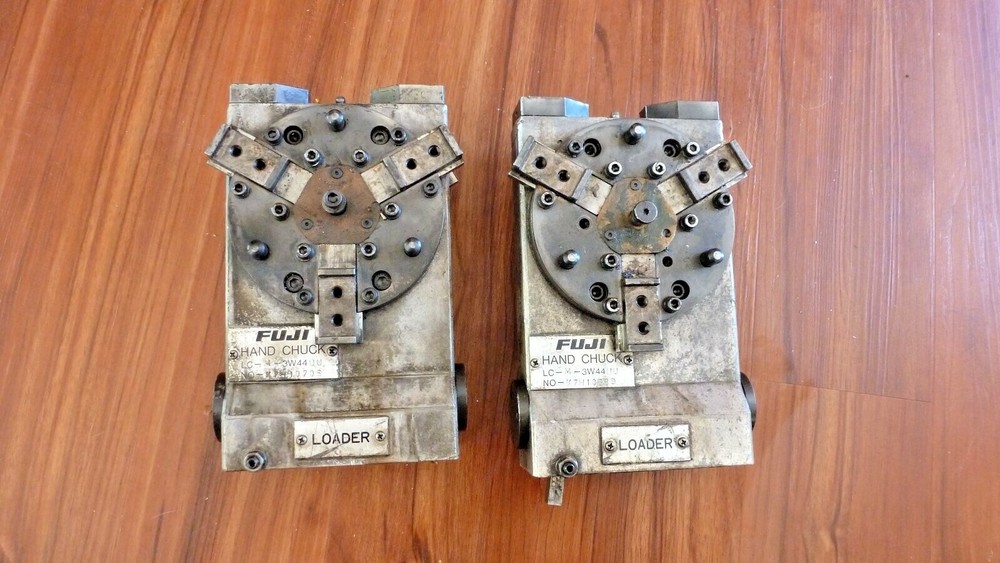 Fuji LC-M-3W44UU Hand Chuck Hydraulic