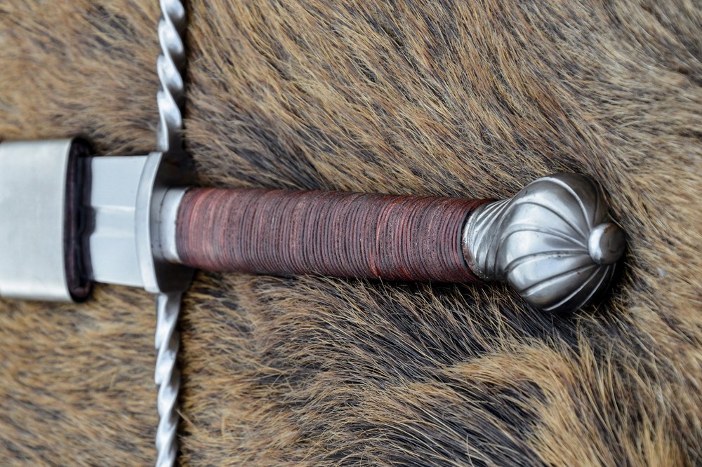 Bastard sword, hand and a half with sheath