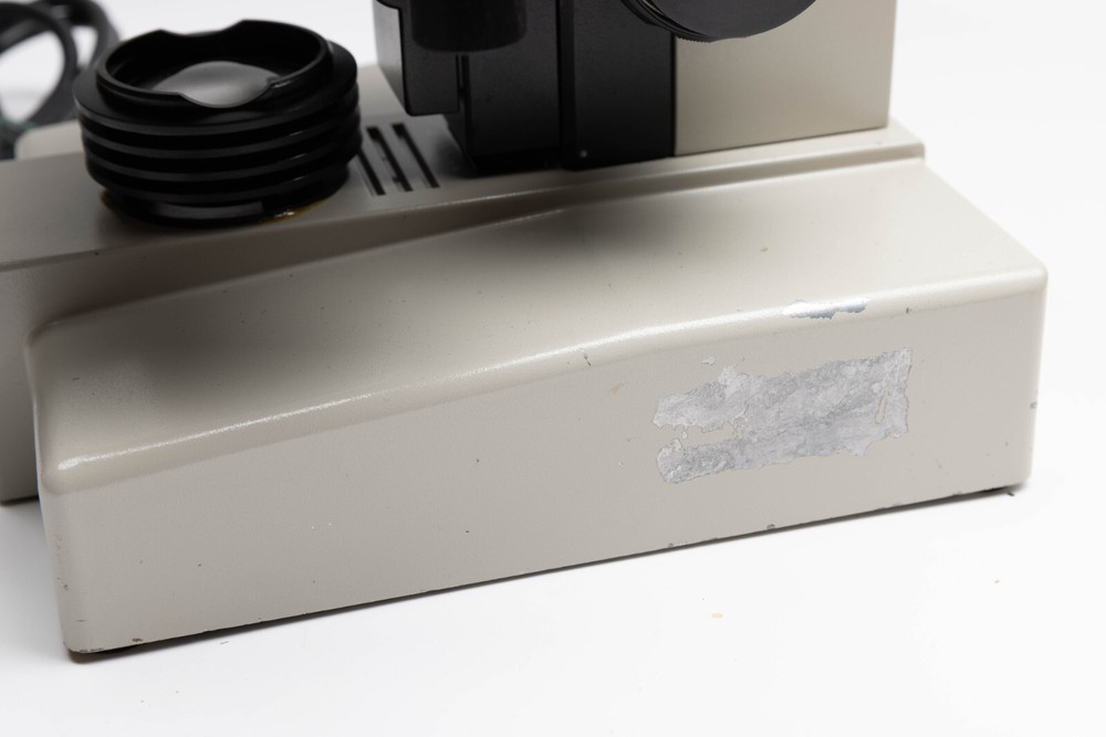 Nikon SC Binocular Biological Microscope with 4 Objective Lenses & Eyepieces