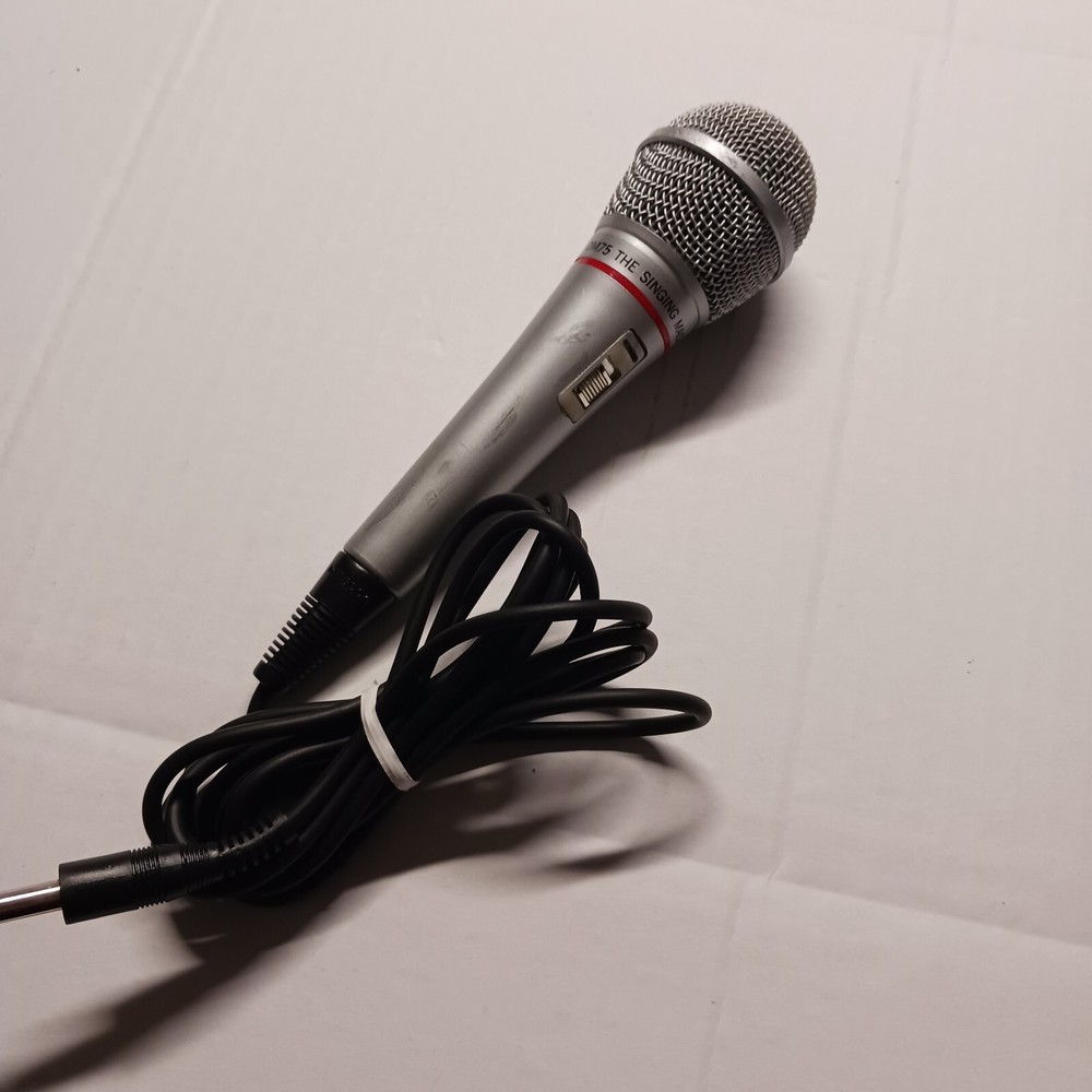 The Singing Machine Silver Microphone w/10ft Cable DM-75