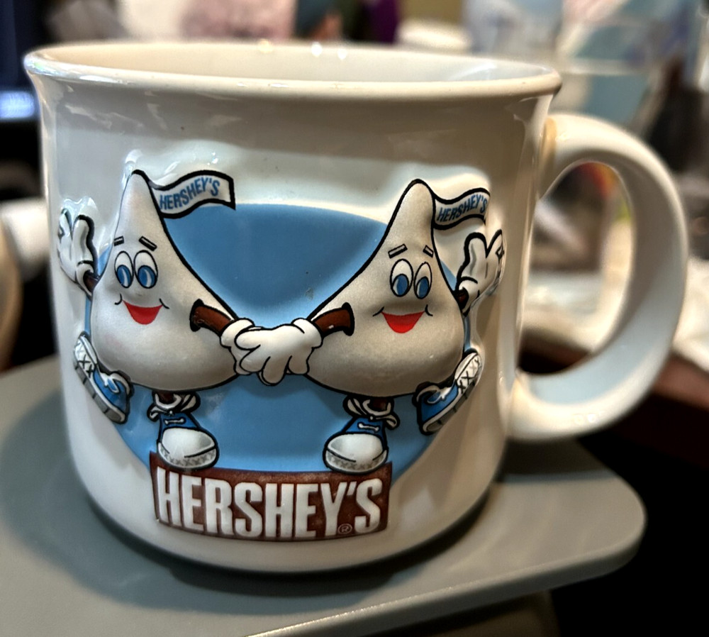HERSHEY'S Kisses 3D Embossed mug excellent pre-owned