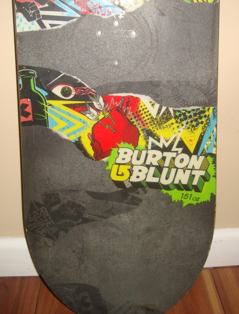 Burton BLUNT 151 Freestyle Snowboard (READ Description)