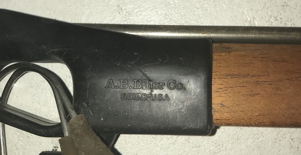 A. B. BILLER SPEAR GUN 60108 40" LONG