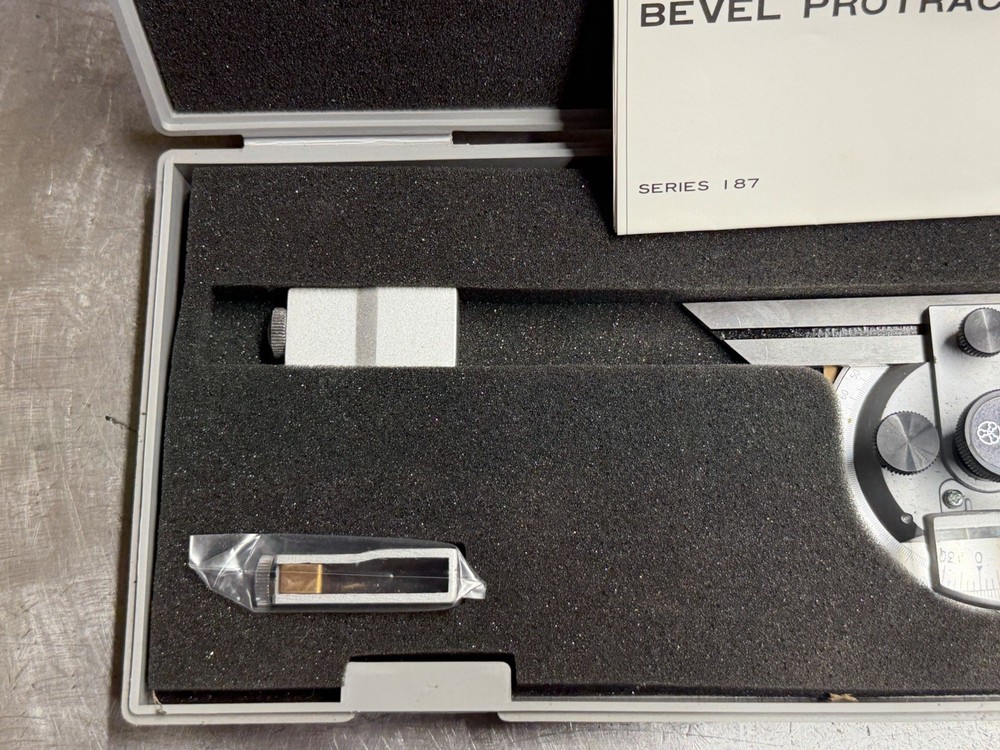 Mitutoyo Universal Bevel Protractor Model 6" Blade 187-904