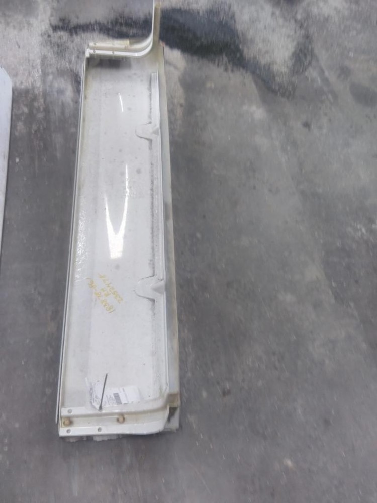 For 2007 PETERBILT 387 SLEEPER FAIRING Right , GA