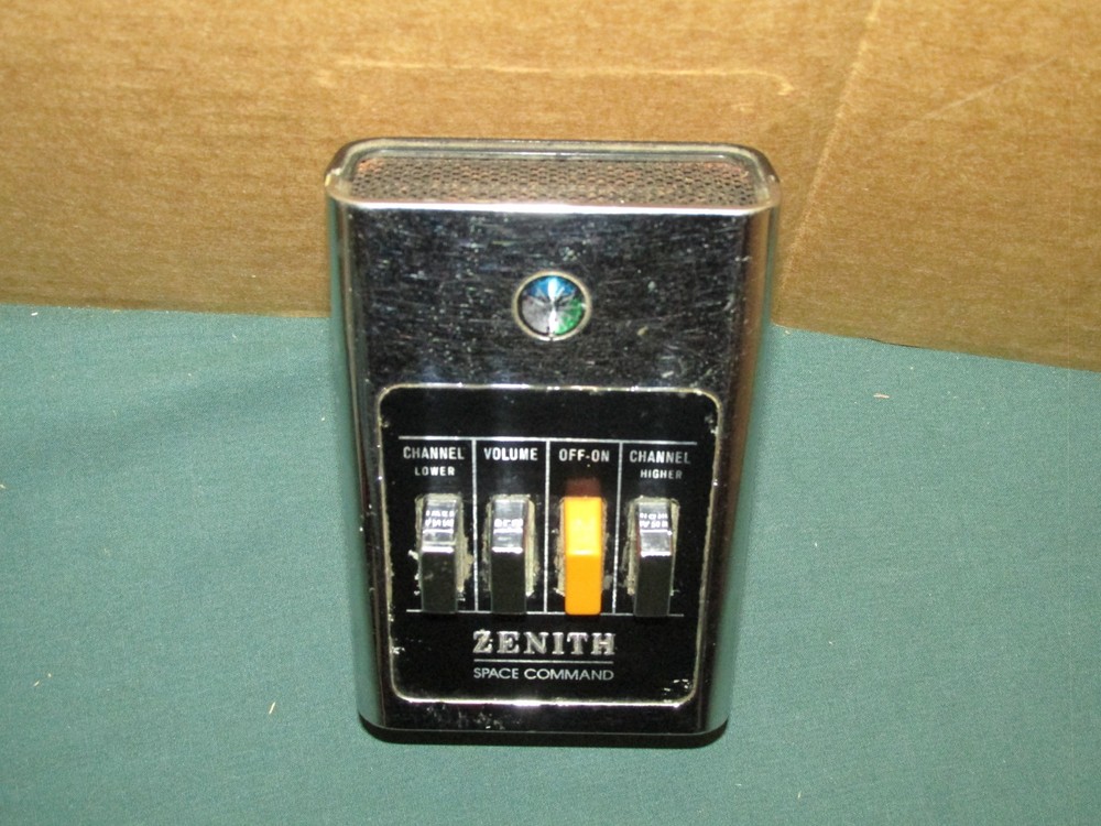 Vintage Zenith Space Command 4 Push Button TV Remote Control Television Clicker