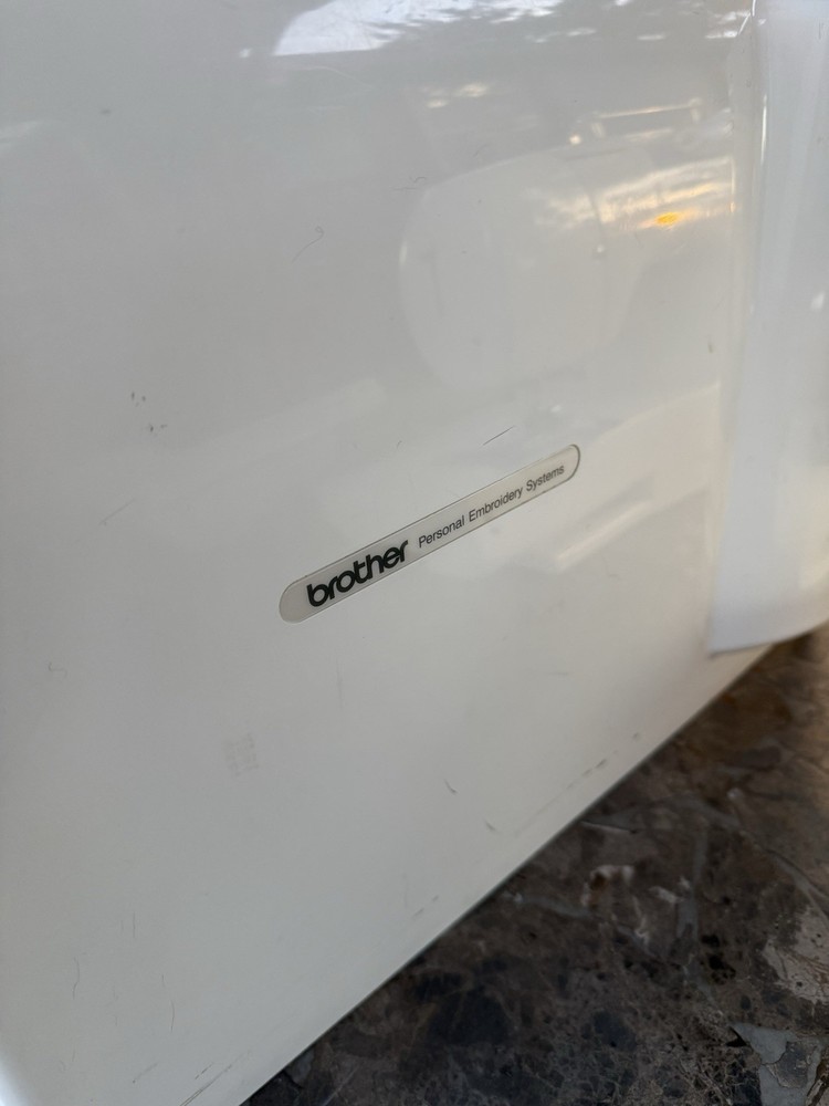 Brother Pacesetter PC-8500D Computerized Embroidery & Sewing Machine Disney